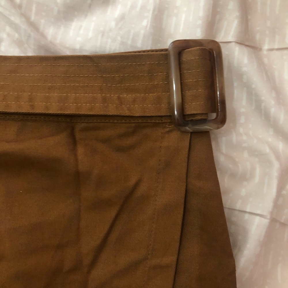 NASTY GAL- NEW WITH TAGS- brown cargo skirt - Picture 4 of 8